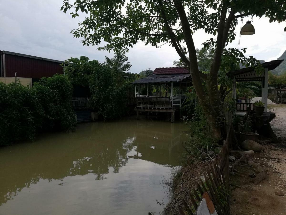 Mykampung Chalet Hotel Ipoh Kültér fotó